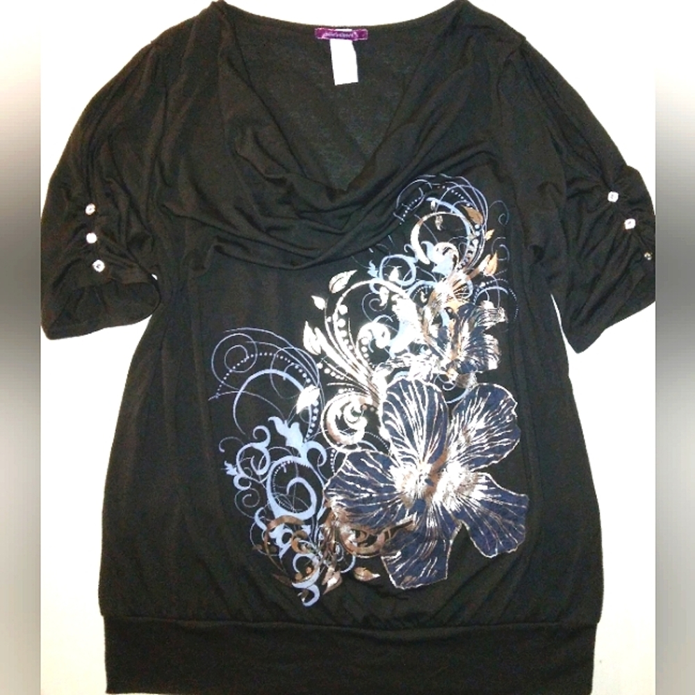 ☆Brand New☆Plus Size "JULIE'S CLOSET" 2X Blk Cold Shoulder Drape Cowlneck Blouse